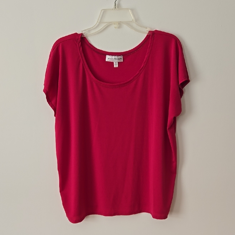 2/$10 Women's Red Top